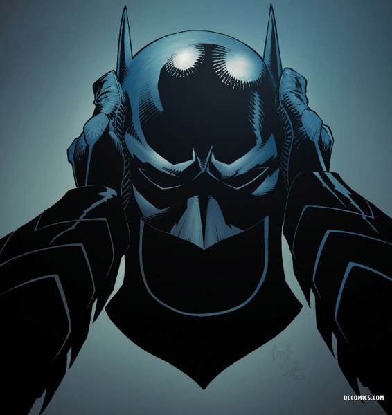 Batman Zero Year Cover Cowl Greg Capullo_566x600